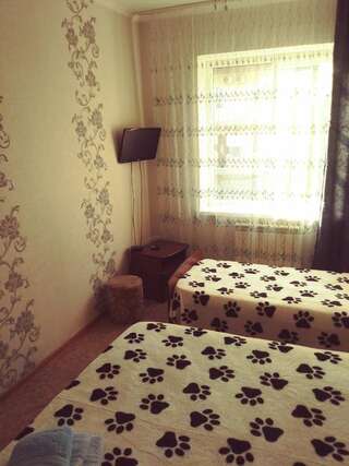 Гостиница У Олеси Лоо Трехместный номер "Комфорт"-3